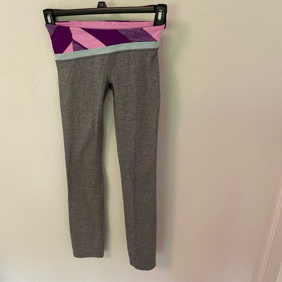 Ivivva Lululemon Girls leggings - Picture 3 of 12